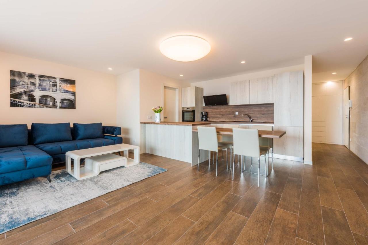 Apartment Olijfboom Дуги Рат Екстериор снимка