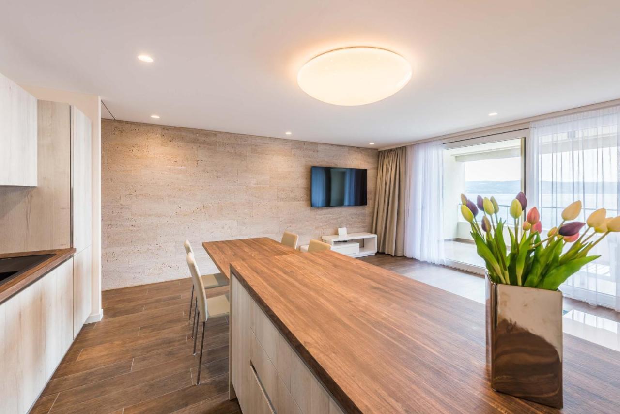 Apartment Olijfboom Дуги Рат Екстериор снимка